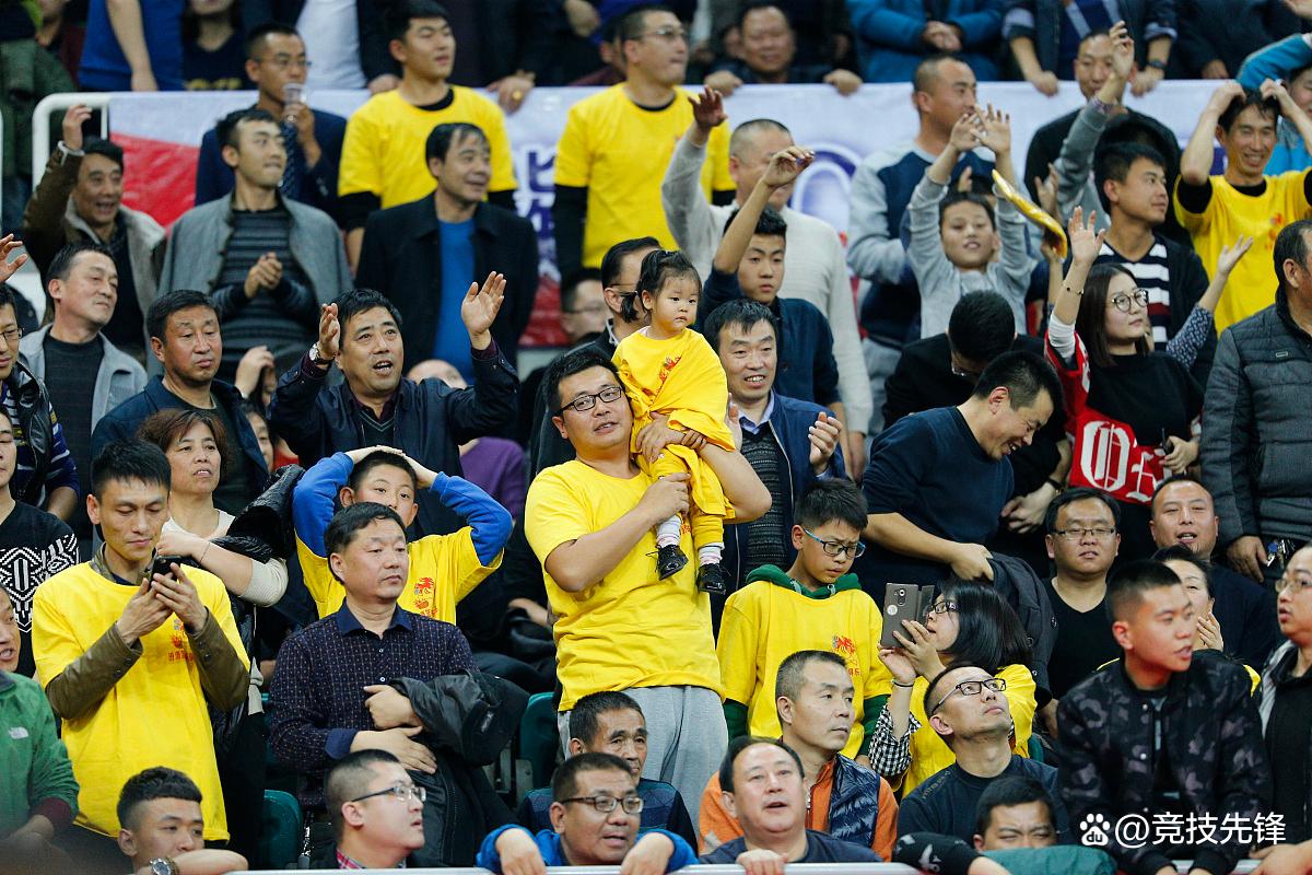 包含梅西焦点对战，东契奇与80激战RNG分钟，战术调整胜负难料！的词条开运体育入口