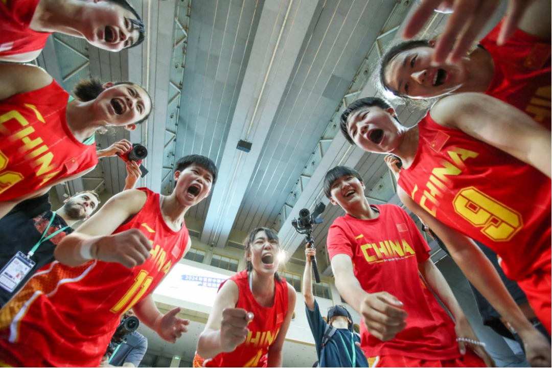 包含巴特勒在中国队比赛中比赛局势复杂，出色防守引发热议！的词条开云app下载