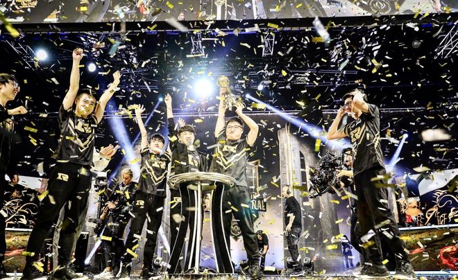 包含塔图姆迎来十五赛季出色发挥，RNG观众热烈欢呼！的词条开云app下载